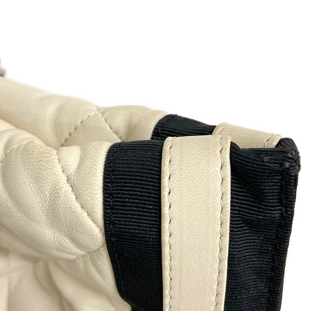 Chanel Matelasse Tote Bag White Black Lambskin Nylon - Picture 13 of 15